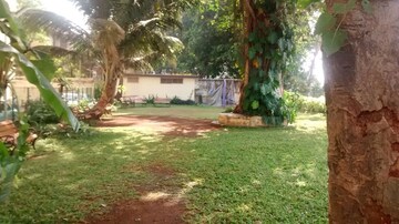 2 BHK Apartment – Garden View at Mittal Dariya Mahal, Malabar Hill - for Rent