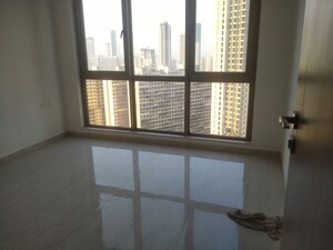 Room in 2 BHK Apartment at Sheth Auris Serenity Tower 1, Malad West – for Rent
