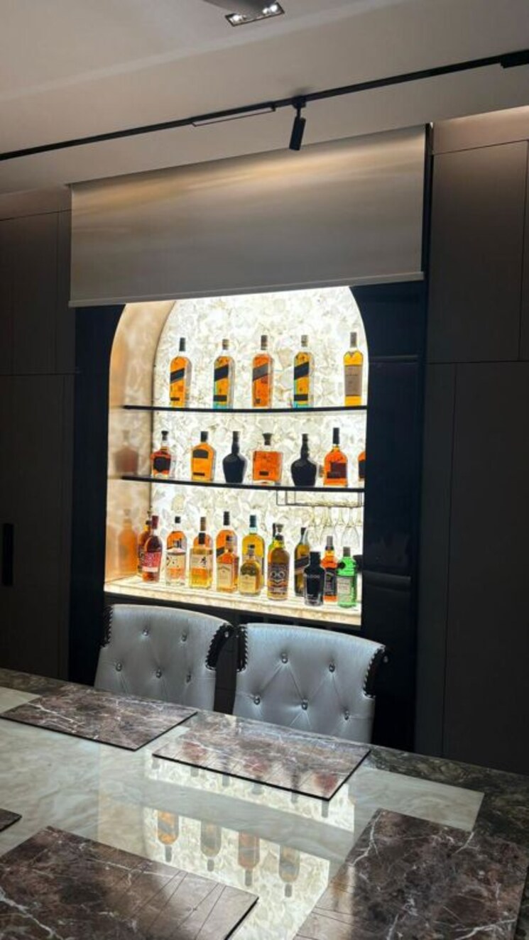 Bedroom, experion-capital 4 Bedroom 2000 Sq.Ft. Apartment In Gomti Nagar Lucknow 9908173