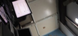 Furnished Amenities in 2 BHK Builder Floor at Laxmi Nagar – for Rent