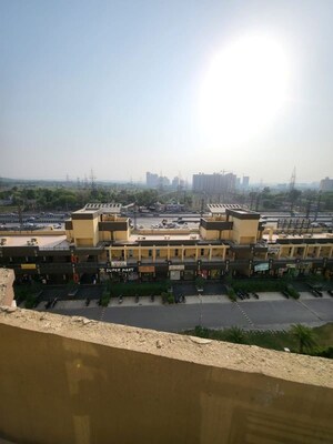 2 BHK Apartment For Sale in Pyramid Urban Homes 3, Sector 67a