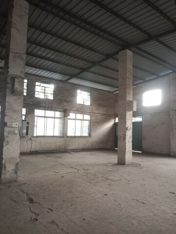 Parking in  Warehouse at TTC MIDC Industrial Area, Rabale – for Sale