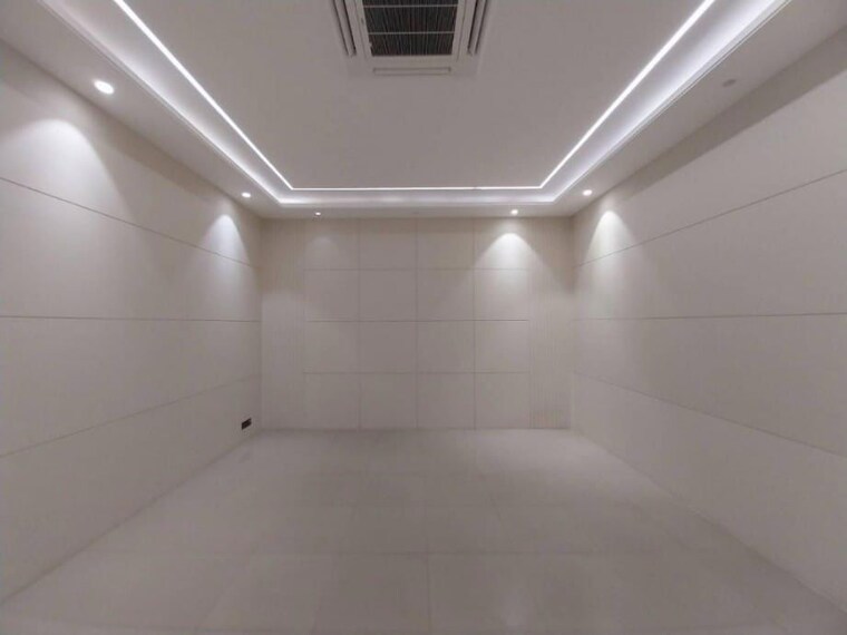 Room, safdarjung enclave 4 Bedroom 4000 Sq.Ft. Builder Floor In Safdarjung Enclave Delhi 9908259