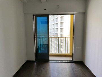 Room in 2 BHK Apartment at Imperial Splendora, Vasai East – for Rent