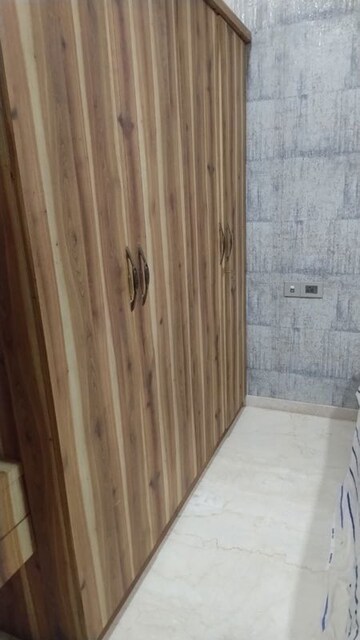 Bathroom in 3 BHK Apartment at Omkar Alta Monte, Malad East – for Rent