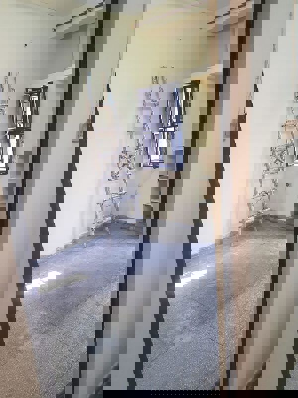 1 BHK 600 Sq.Ft. Apartment in Arawali Apartments