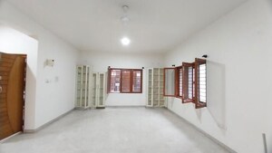 2 BHK Builder Floor For Rent in Laxmi Nagar