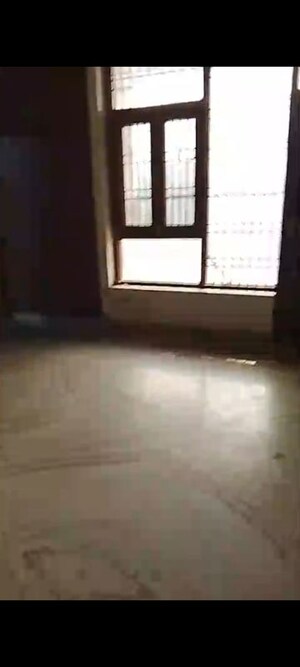 Room in 3 BHK Apartment at Gardenia Glory, Sector 46 – for Rent