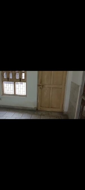 Room in 3 BHK Apartment at Gardenia Glory, Sector 46 – for Rent