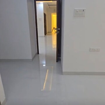 Room in 4 BHK Apartment at Nathani Heights, Marzban Parsi Colony – for Sale