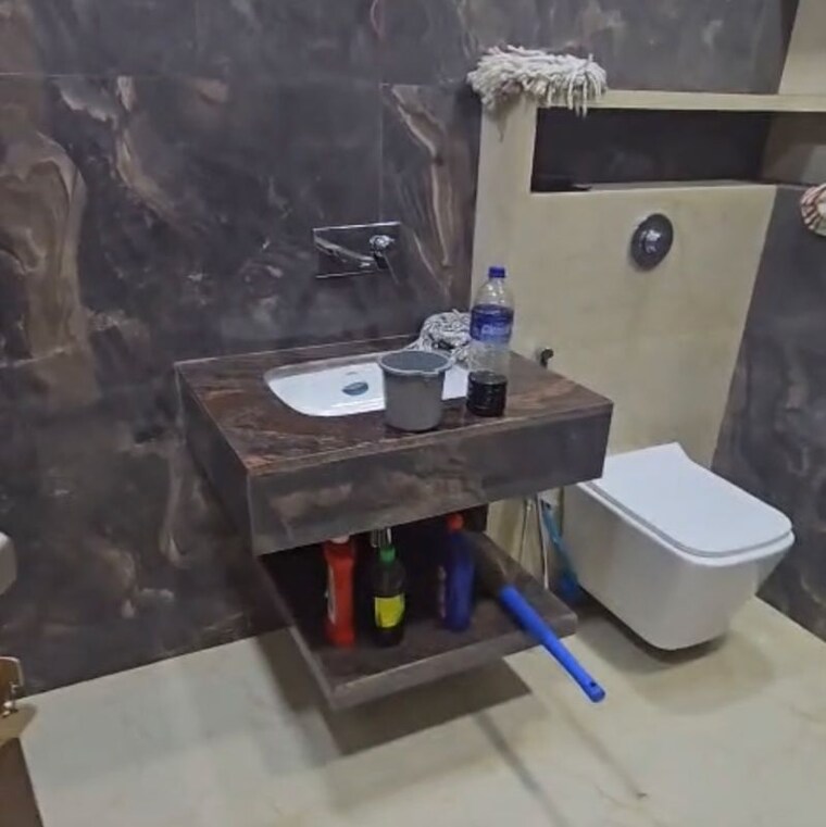 Bathroom, nathani-heights 4 Bedroom 2300 Sq.Ft. Apartment In Marzban Parsi Colony Mumbai 9903534