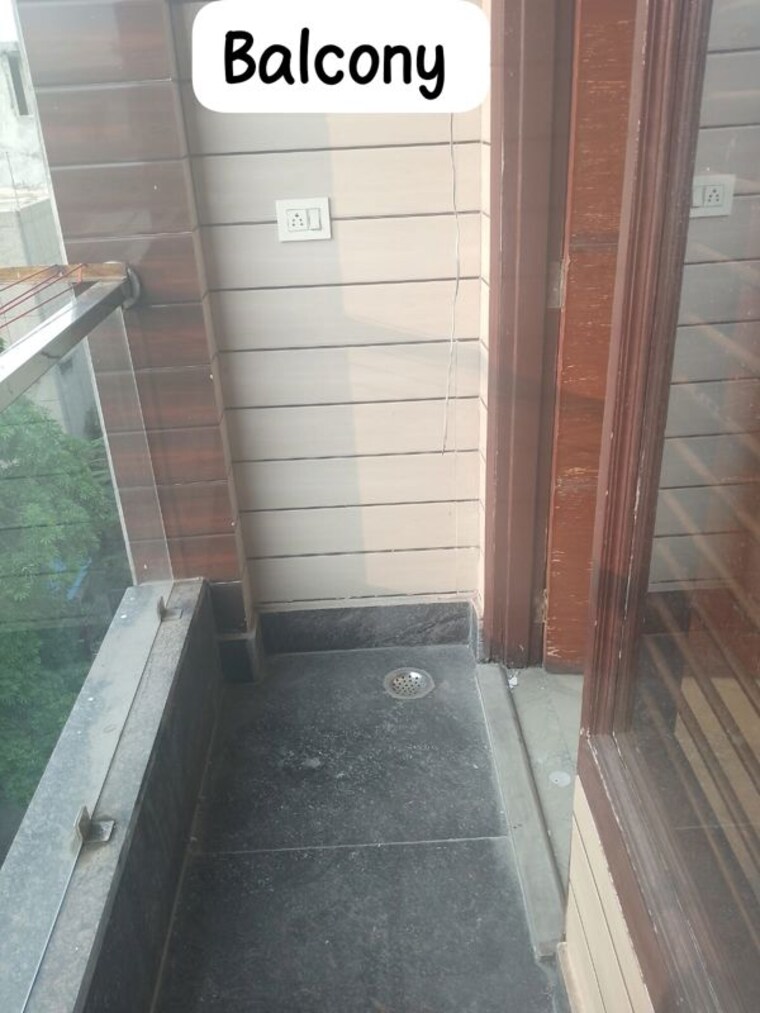 Balcony, rohini sector 8 2 Bedroom 52 Sq.Mt. Builder Floor In Rohini Sector 8 Delhi 9908380