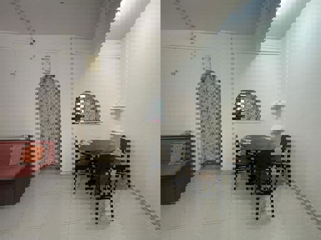 2 BHK Builder Floor For Rent in Khirki Extension