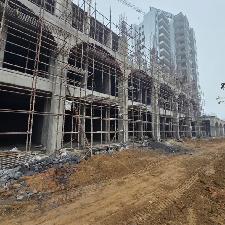 Exterior View, pyramid-infinity Commercial Shop 235 Sq.Ft. In Sector 70a Gurgaon 9908495