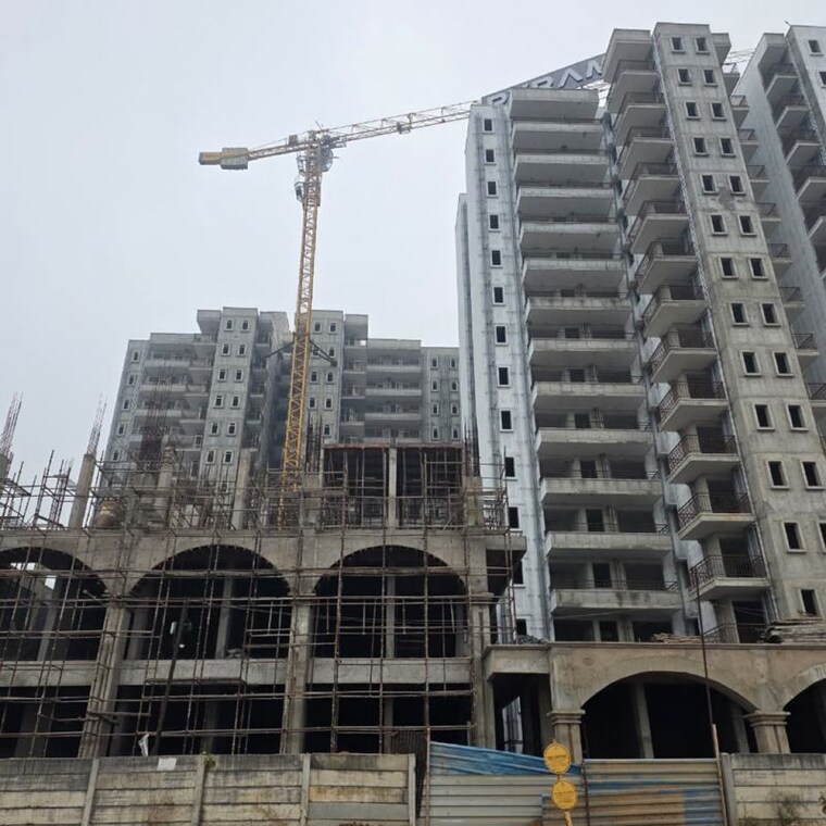 Exterior View, pyramid-infinity Commercial Shop 235 Sq.Ft. In Sector 70a Gurgaon 9908495