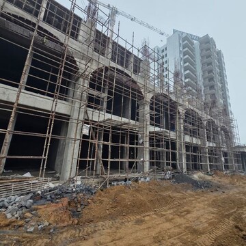  Shop – Exterior View View at Pyramid Infinity, Sector 70a - for Sale