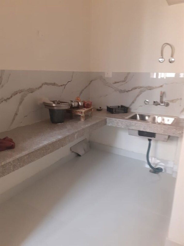Master Bedroom, gardenia-glamour 6+ Bedroom 4900 Sq.Ft. Independent House In Vasundhara Sector 3 Ghaziabad 9908545