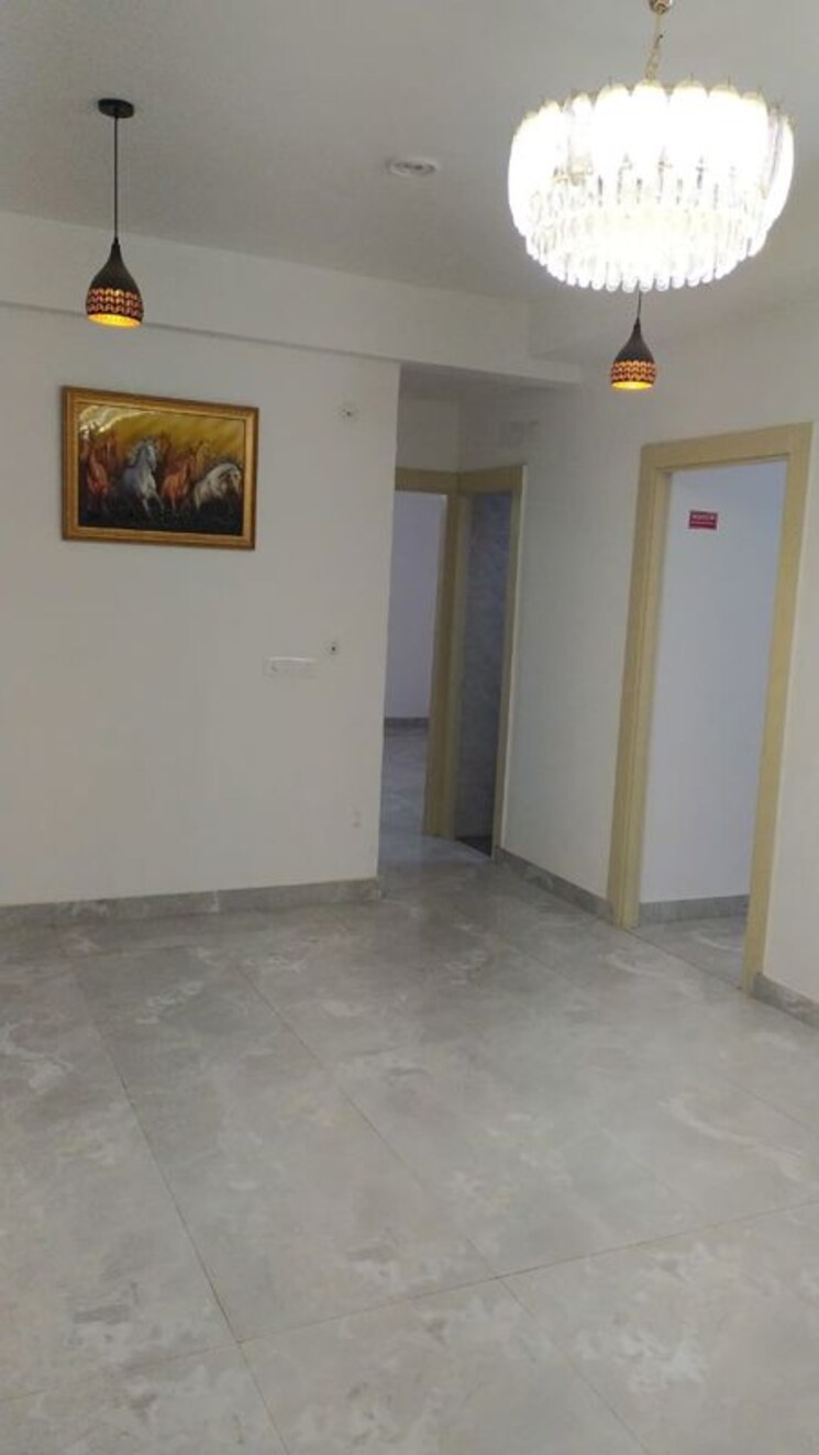 Room, migsun-twiinz 2 Bedroom 1060 Sq.Ft. Apartment In Eta Ii Greater Noida Greater Noida 9908559