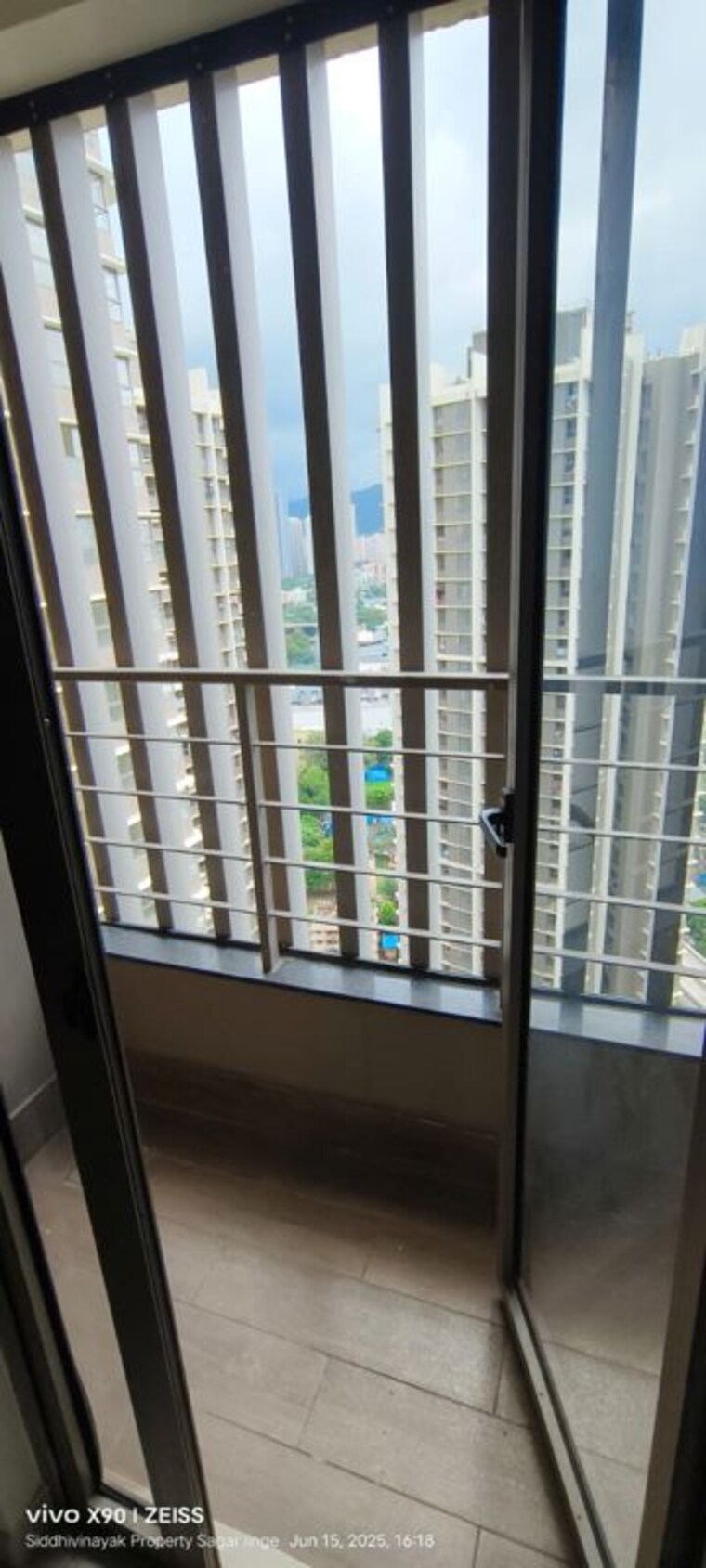 Balcony, kalpataru-immensa 2 Bedroom 761 Sq.Ft. Apartment In Kolshet Road Thane 9908564