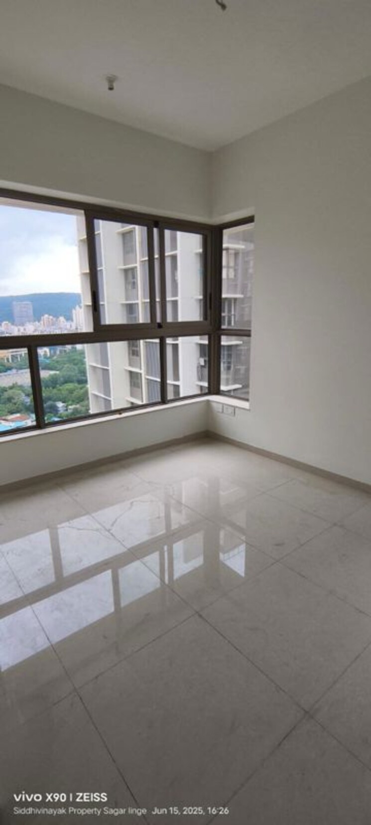 Room, kalpataru-immensa 2 Bedroom 761 Sq.Ft. Apartment In Kolshet Road Thane 9908564
