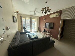 Living Room in 3.5 BHK Builder Floor at Sector 57 – for Rent