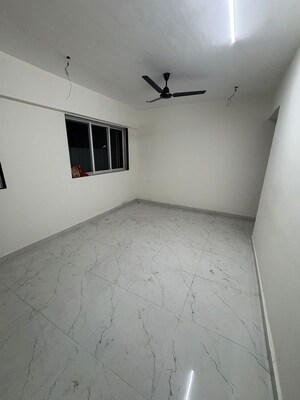 Room in  Office Space at Nextera Ketan CHS, Tembhi Naka – for Sale