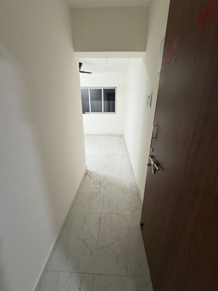 undefined, nextera-ketan-chs Commercial Office Space 200 Sq.Ft. In Tembhi Naka Thane 9908572