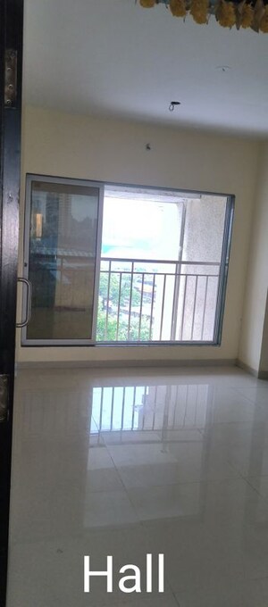 Room in 1 BHK Apartment at Sneh CHS Goregaon East, Goregaon East – for Rent