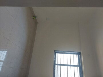 Room in 2.5 BHK Apartment at Nanded Kalashree, State Bank Nagar – for Rent