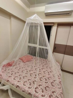 Bedroom in 3 BHK Apartment at Thane West – for Rent