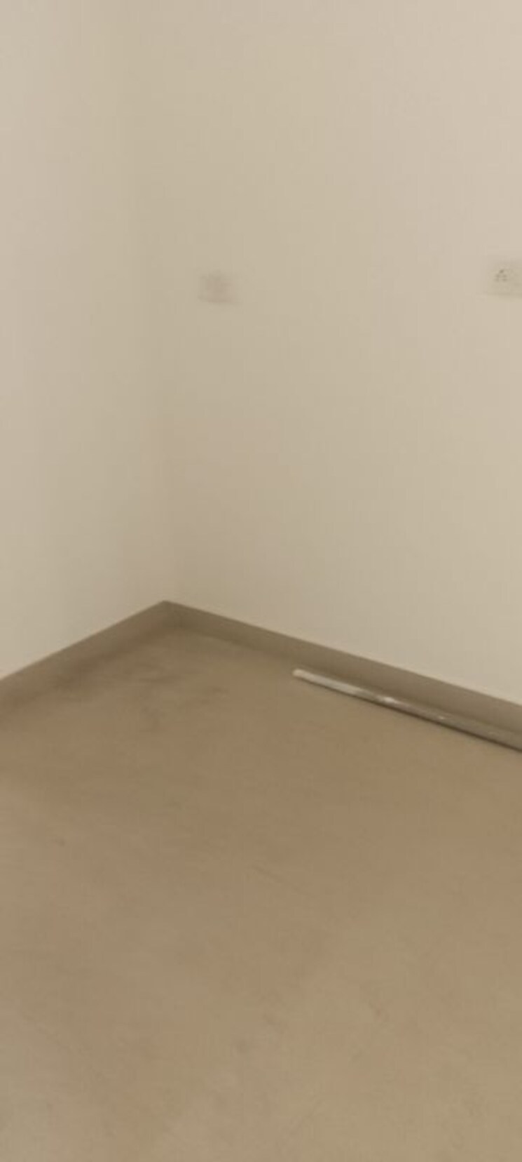 Room, spring-field 2.5 Bedroom 1290 Sq.Ft. Builder Floor In Sector 31 Faridabad 9908648