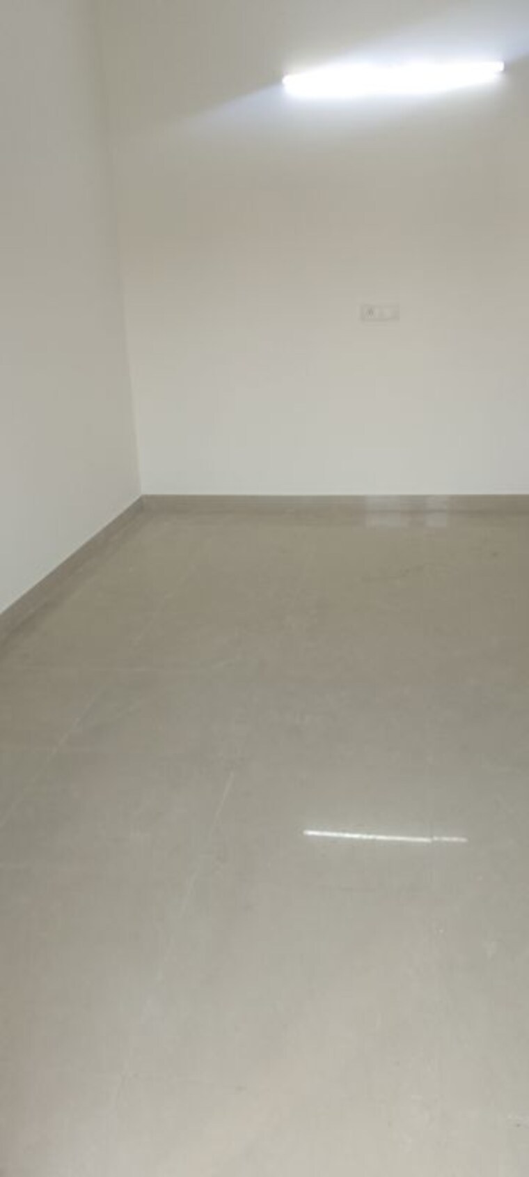 Room, spring-field 2.5 Bedroom 1290 Sq.Ft. Builder Floor In Sector 31 Faridabad 9908648