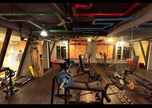 Gym in 6 BHK Independent House at Adyar – for Sale