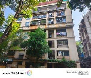 2 BHK Apartment For Rent in Khar West