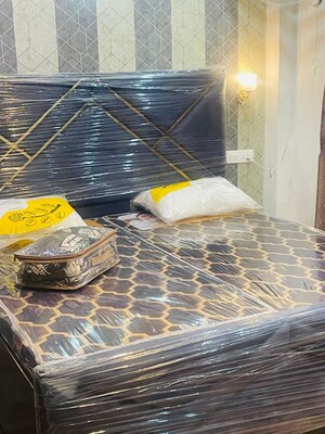 3 BHK Builder Floor For Rent in Canal Road