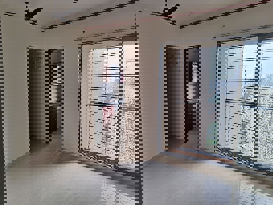 2 BHK Apartment For Rent in Kalpataru Immensa