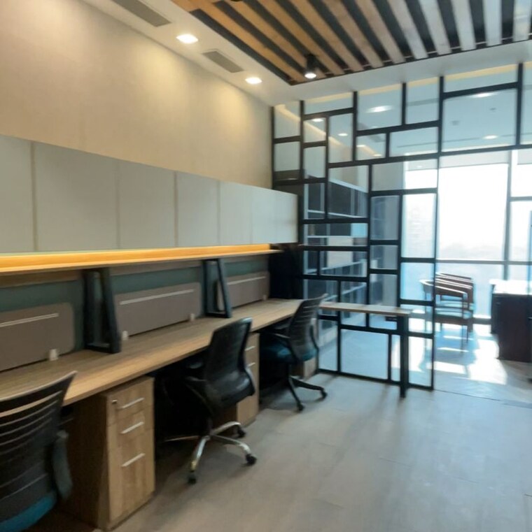 undefined, alphathum Commercial Office Space 850 Sq.Ft. In Sector 90 Noida 9908844