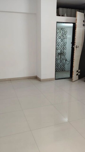 Room in 1 BHK Apartment at Pil Towers, Vasai East – for Rent