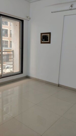 Room in 1 BHK Apartment at Pil Towers, Vasai East – for Rent