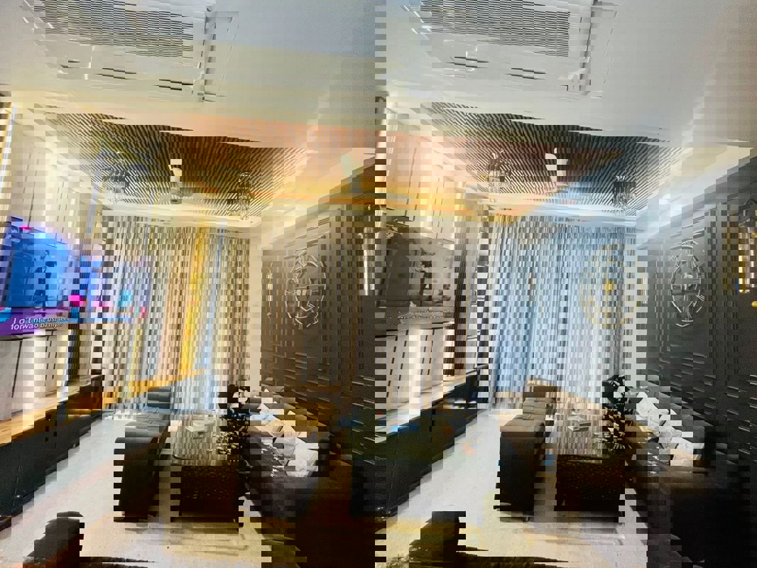 4 BHK + Servant Room 2812 Sq.Ft. Apartment in SS The Leaf