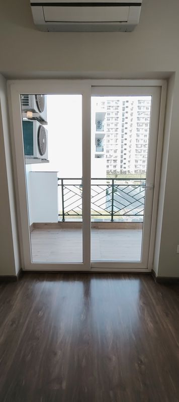 2.5 BHK + Study Room Builder Floor For Rent in Central Park Flower Valley