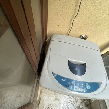 Bathroom in 3 BHK Builder Floor at Chattarpur – for Rent