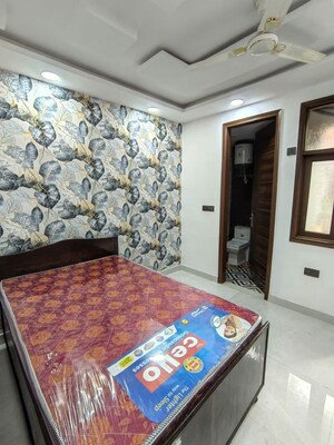 Bedroom in 2 BHK Builder Floor at Govindpuri – for Rent