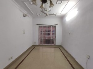 Room in 3 BHK Builder Floor at Chattarpur – for Sale