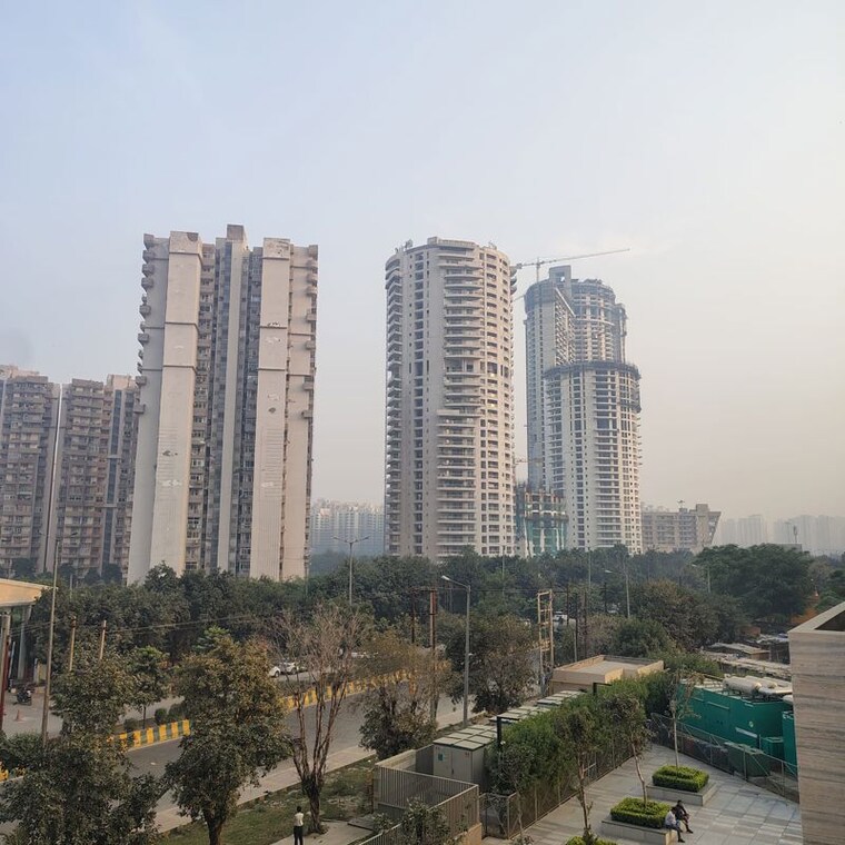 Exterior View, mahagun-moderne 3 Bedroom 1550 Sq.Ft. Apartment In Sector 78 Noida 9908934