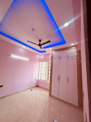 Room in 3 BHK Apartment at Sikka Kimantra Greens, Sector 79 – for Rent