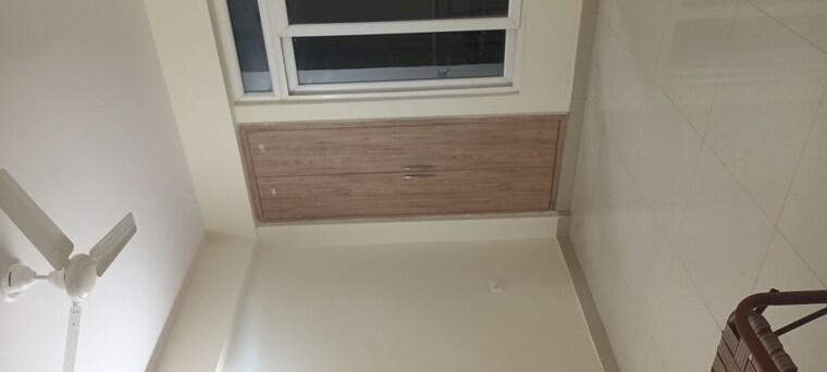 Bedroom, supertech-avant-garde 3 Bedroom 1749 Sq.Ft. Apartment In Vaishali Sector 3 Ghaziabad 9908944