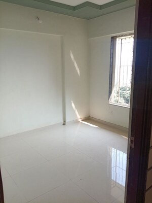 Room in 1 BHK Apartment at Raajlaxmi Tower, Vasai East – for Rent
