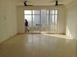 3 BHK Apartment For Sale in SS The Leaf, Sector 85