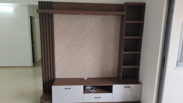 Room in 2 BHK Apartment at Goyal Orchid Piccadilly, Thanisandra Main Road – for Rent